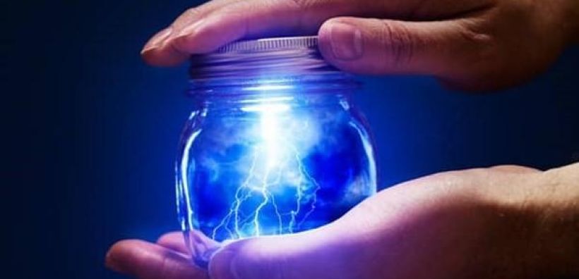 Πλαίσιο για τις μονάδες αποθήκευσης και την ένταξή τους στους μηχανισμούς ισχύος ετοιμάζει το ΥΠΕΝ 