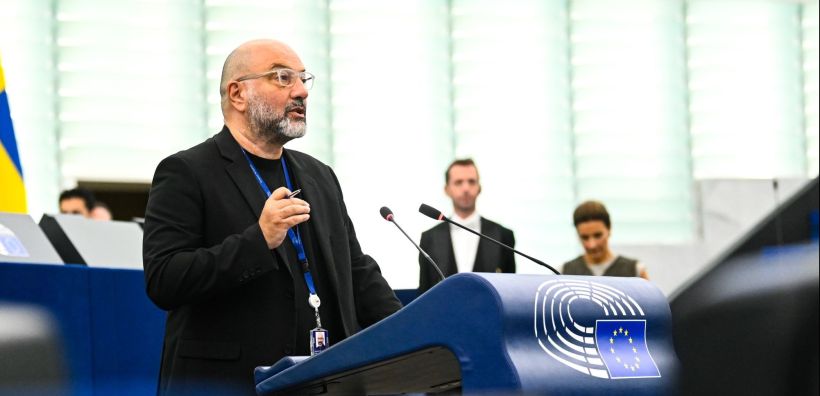 Σ. Αρναούτογλου προς Κομισιόν: Γιατί η σεισμόπληκτη Κρήτη έμεινε εκτός “Εξοικονομώ 2025” και RePowerEU;