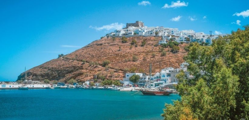 Ποια ελληνικά νησιά θα «πρασινίσουν» μετά την Αστυπάλαια - Σχέδια 1 δις. ευρώ σύμφωνα με το ΥΠΕΝ