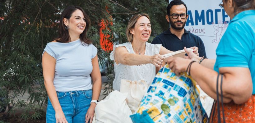Η AVIN συνεχίζει να προσφέρει «Χαμόγελα για όλους»