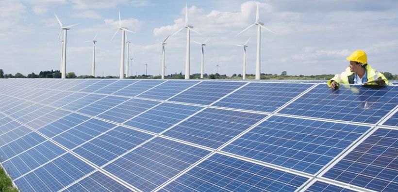 Άδειες για δύο φωτοβολταϊκά 200+50 MW έλαβε η Ιντρακάτ μέσω της DNC Energy