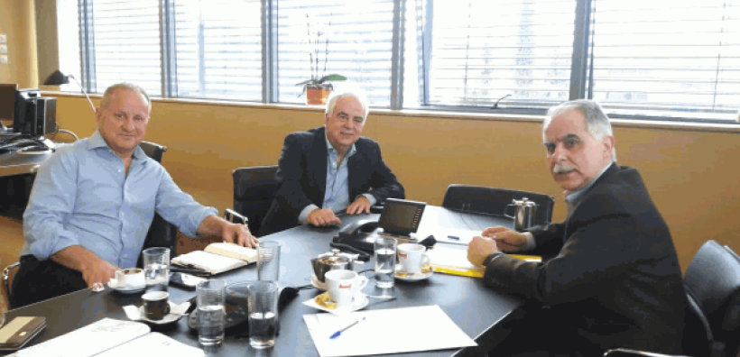 Συνάντηση ΕΛΠΕ-Μπαλάφα για το προσφυγικό