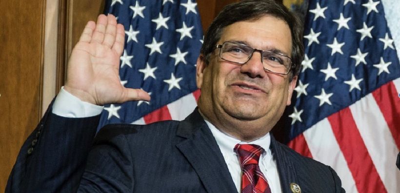 Gus Bilirakis: Ισχυρό αμερικανικό ενδιαφέρον για επενδύσεις σε ενέργεια και λιμάνια