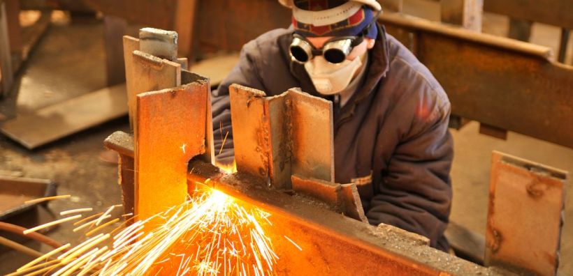 Αυξήθηκε κατά 0,6% η βιομηχανική παραγωγή στη χώρα τον Μάρτιο 2020