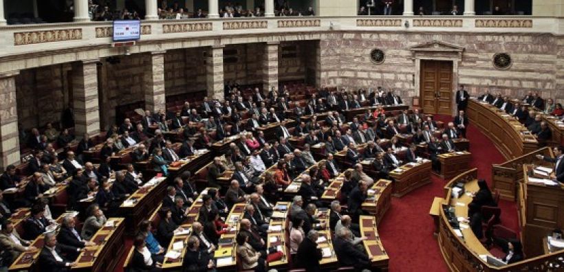 Πέρασε από τη Βουλή η πρόταση για τελική συμφωνία - Χάθηκε η δεδηλωμένη - Διαφοροποιήθηκε ο Λαφαζάνης