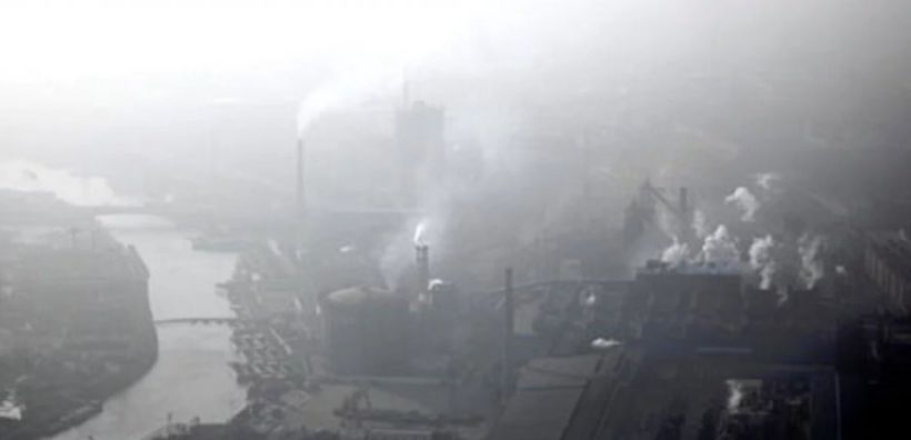 Η κυβερνητική κωλυσιεργία απειλεί τους βρετανικούς στόχους για τις ανθρακικές εκπομπές