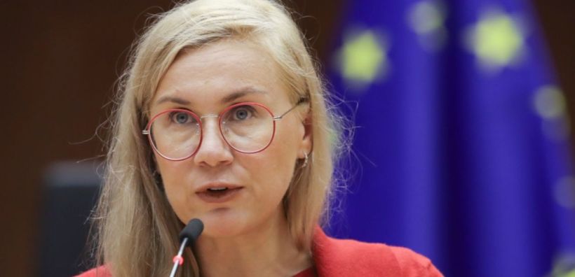 Σίμσον: Μπορούμε και πρέπει να περιορίσουμε τις εισαγωγές ρωσικού LNG - Λήψη μέτρων από τα όργανα της ΕΕ