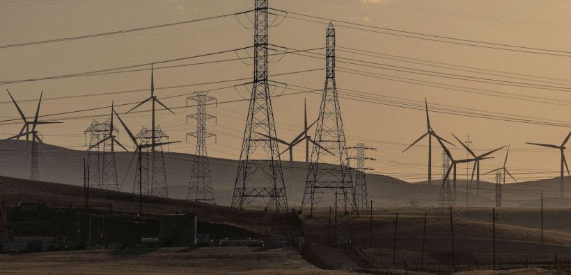 IEA: Πάνω από το 50% της ηλεκτρικής ενέργειας θα προέρχεται από καθαρές πηγές το 2030 - Κορύφωση της ζήτησης για ορυκτά καύσιμα στο τέλος της δεκαετίας