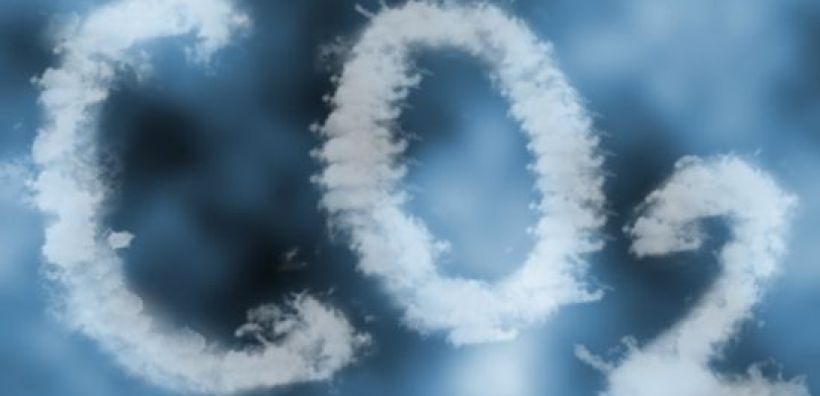 Γαλλία: Στα 50 ευρώ η κατώτατη τιμή εκπομπών CO2 το 2030