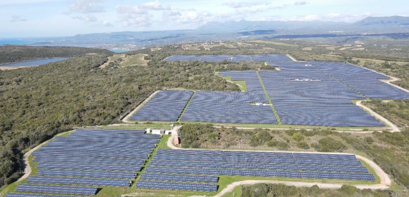 Μπαίνει στην εγχώρια αγορά ΑΠΕ και αποθήκευσης η ContourGlobal, με εξαγορά χαρτοφυλακίου φωτοβολταϊκών και μπαταριών