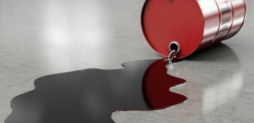 Η άνοδος των αμερικανικών αποθεμάτων έριξε την τιμή του πετρελαίου