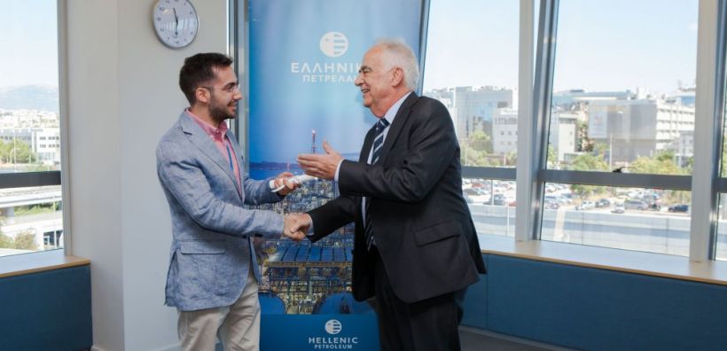 ΕΛΠΕ: Απονομή 11 υποτροφιών σε άριστους πτυχιούχους