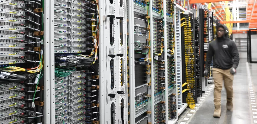 Τα data centers θα καταναλώνουν ενέργεια όσο η Ινδία