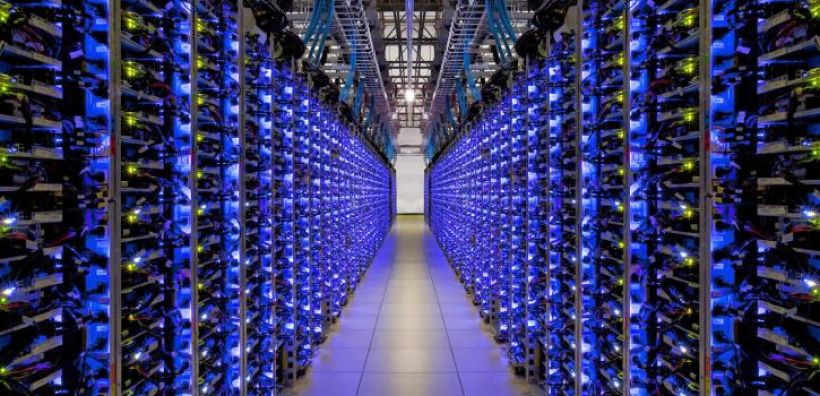 Data centers: «Ρουφούν» τεράστιες ποσότητες ενέργειας – Πώς θα «πρασινίσουν»
