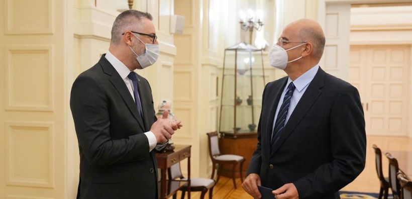 Η Αν. Μεσόγειος στο επίκεντρο της συνάντησης του Ν. Δένδια με τον πρέσβη της Αυστραλίας