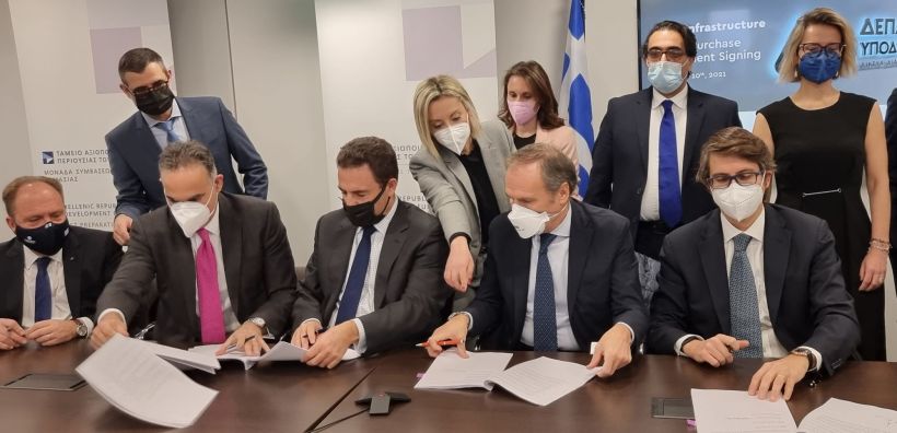 "Έπεσαν" οι υπογραφές για την πώληση της ΔΕΠΑ Υποδομών μεταξύ ΤΑΙΠΕΔ, ΕΛΠΕ και Italgas - Στα 733 εκατομμύρια ευρώ το τίμημα