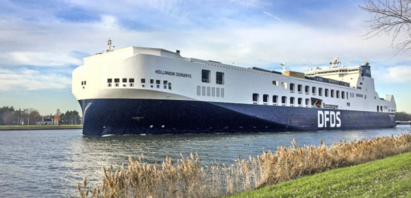 Maersk και DFDS στρέφονται προς την πράσινη αμμωνία ως πιθανό εναλλακτικό καύσιμο