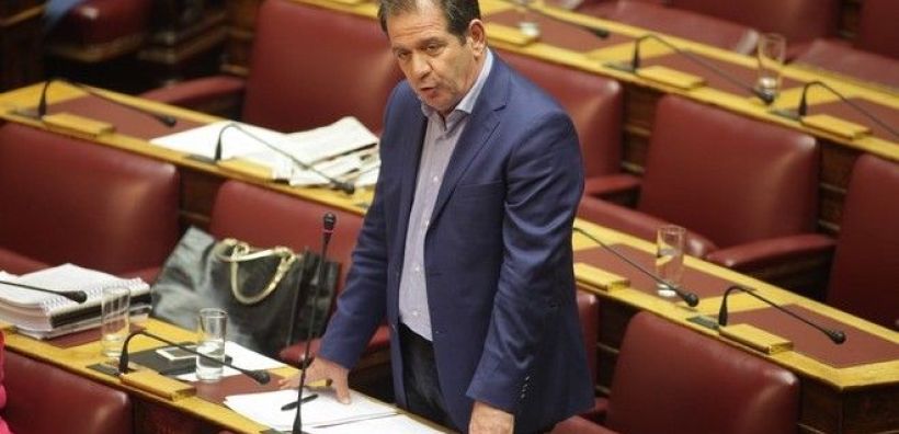 Δημητριάδης: Δεν υπάρχει θέμα πώλησης της ΔΕΗ