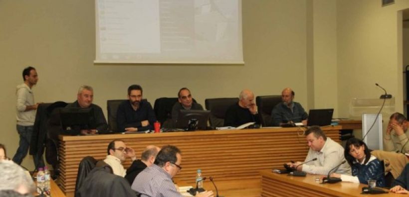 Κάθετα αντίθετο το δημοτικό συμβούλιο Κοζάνης στο "ξεπούλημα της ΔΕΗ"