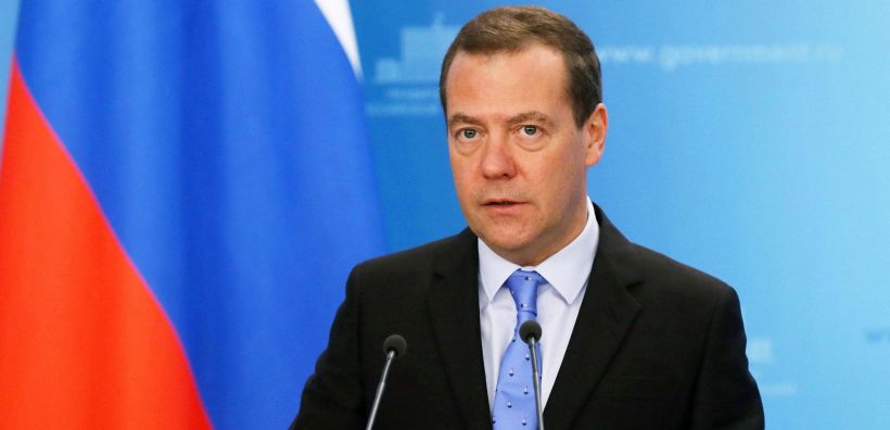 Μεντβέντεφ: Καλούμε την Σλοβακία να συμμετάσχει στους αγωγούς Nord Stream 2 και Turkish Stream