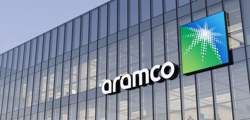 Saudi Aramco: Συγκρατημένη πτώση 3,4% τα κέρδη β' τριμήνου