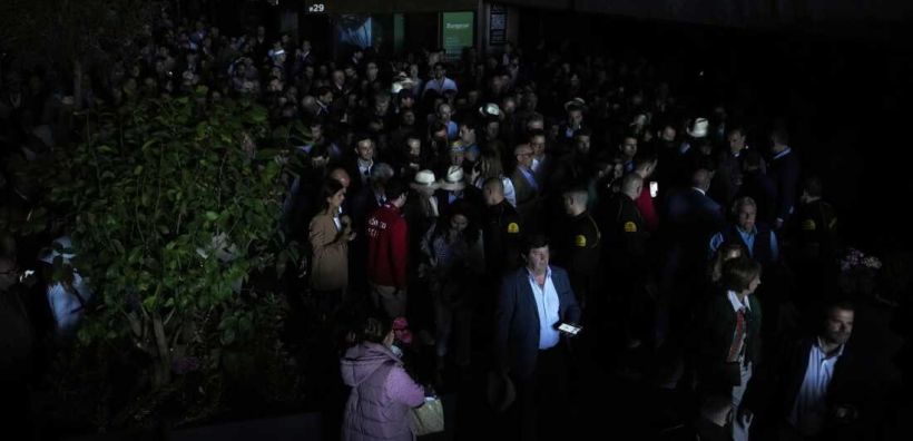 Γιατί έσβησαν τα φώτα στην Ιβηρική – Τι σημαίνει την Ευρώπη, τα δίκτυα και την αγορά ηλεκτρικής ενέργειας