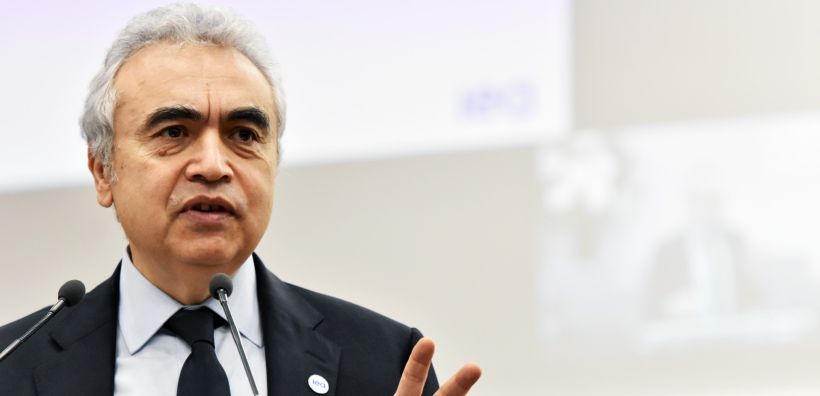 Μπιρόλ: Η ΕΕ να επανεξετάσει το μορατόριουμ γεωτρήσεων στην Αρκτική