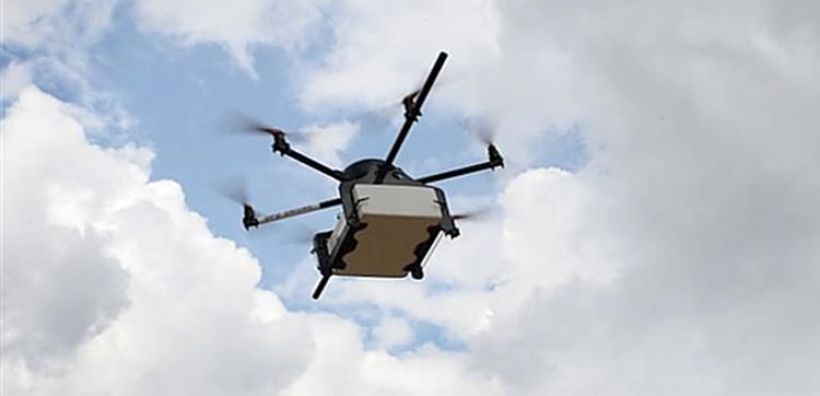 Βρετανία: Αναστάτωση στις πτήσεις από drones, διαδηλώσεις από 13/9
