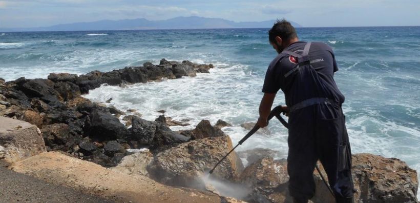 Η Τεχνική Προστασίας Περιβάλλοντος ολοκλήρωσε τις εργασίες απορρύπανσης στα Κύθηρα
