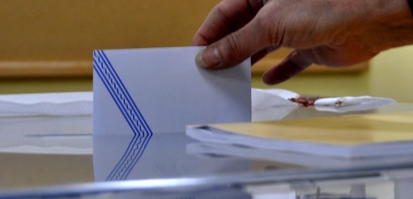Τσίπρας: Αδιαμφισβήτητη η λαϊκή εντολή - Σαμαράς: Παραδίδω χώρα χωρίς ελλείμματα