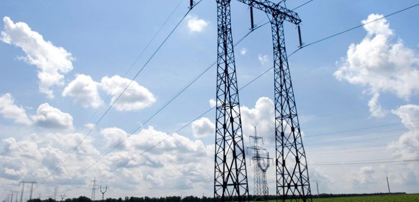 ΡΑΕ: Ζητά εισηγήσεις από ΔΕΗ και ΔΕΣΜΗΕ για τα κορεσμένα δίκτυα