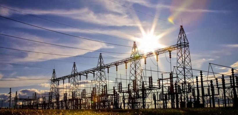 Σε επίπεδα ρεκόρ η μέση τιμή εκκαθάρισης της αγοράς ρεύματος - Στα 128,15 ευρώ/MWh με την αιχμή του φορτίου στα 9044MW λόγω καύσωνα