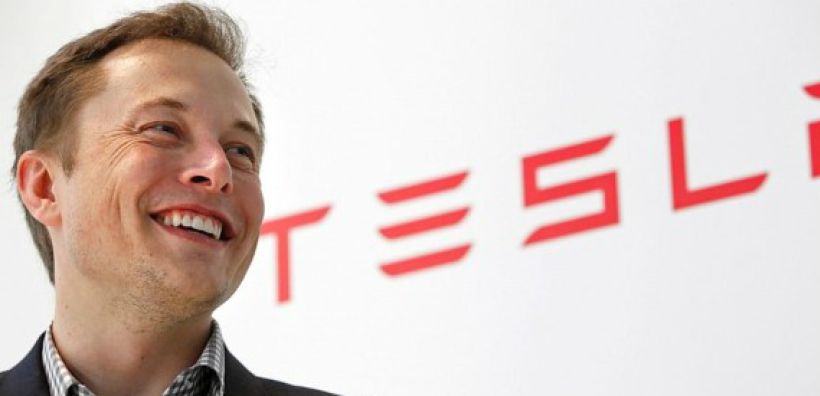 quot;Βουτιάquot; για τη μετοχή της Tesla λόγω της έρευνας της SEC για το tweet του Μασκ