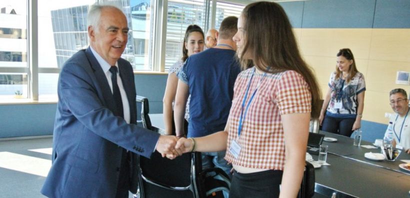 Επίσκεψη στα ΕΛΠΕ από τις νικήτριες ομάδες του Πανελλήνιου Διαγωνισμού Φυσικών Επιστημών