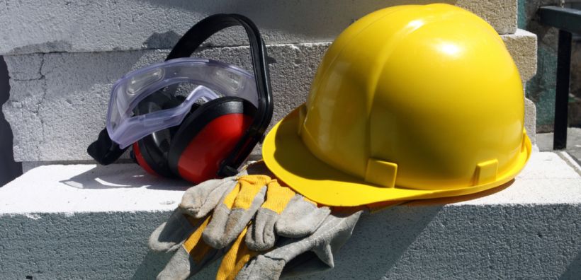 Εργατικό ατύχημα στο Νότιο Πεδίο - 30χρονος χτύπησε στο κεφάλι και μεταφέρθηκε στο Μποδοσάκειο