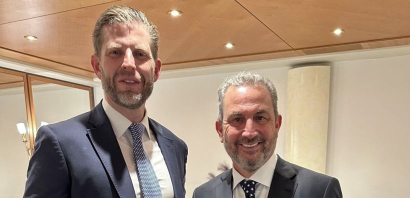 Επαφές Αλ. Εξάρχου με Khalid Al-Falih και Eric Trump για το επενδυτικό περιβάλλον και τις προοπτικές της ελληνικής οικονομίας