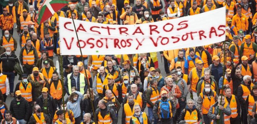 Οι Ισπανοί αγρότες απαιτούν έκτακτα μέτρα για την αντιμετώπιση της ραγδαίας αύξησης των τιμών