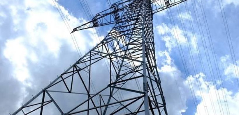 Στη Βουλή κατατίθεται άμεσα η νομοθετική ρύθμιση  για τη μείωση του ΕΤΜΕΑΡ - Τι θα πληρώσουν βιομηχανίες, μέση τάση και αγρότες