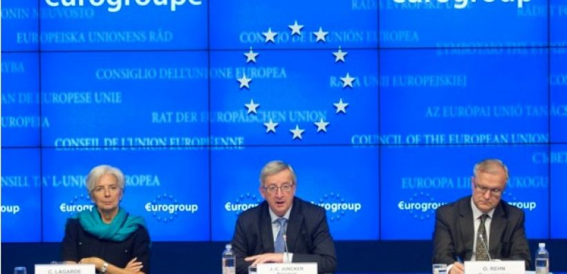 Με το βλέμμα στο Eurogroup η Ελλάδα