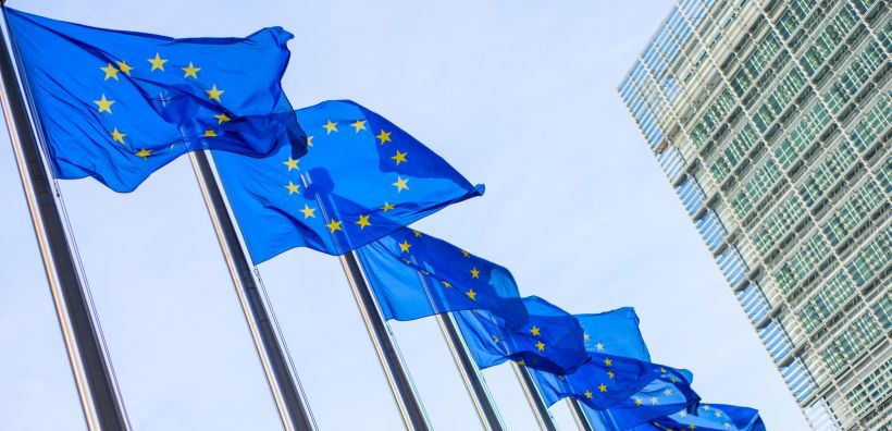 Εγκρίθηκε από την Κομισιόν εκταμίευση 233,9 εκατ. ευρώ στην Ελλάδα από το Innovation Fund