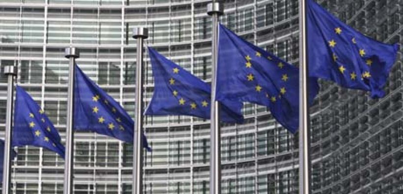 "Δείχνει δόντια" η Κομισιόν - Ζητάει εναλλακτικά μέτρα για ΔΕΗ και πρόσβαση τρίτων στο λιγνίτη - Τι αναφέρει η έκθεση αξιολόγησης