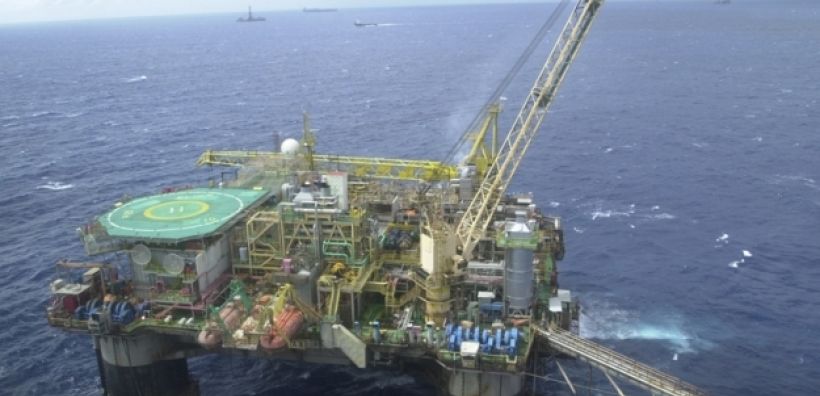 Η Βραζιλία αναζητά σωτηρία σε ξένες και ιδιωτικές πετρελαιοβιομηχανίες
