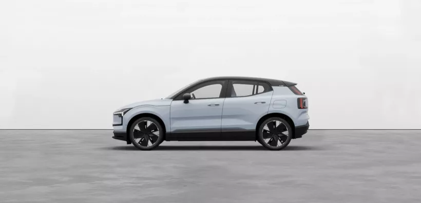 Volvo: Αναθεωρεί τον στόχο της για την πλήρη μετάβαση στην ηλεκτροκίνηση
