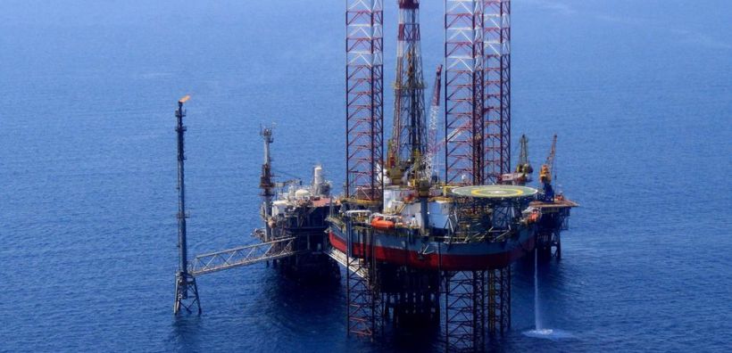 Big Oil: 8 φορές πάνω οι φόροι που πλήρωσαν σε ξένα κράτη το 2023