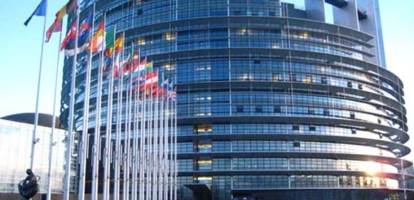  Το ΕΚ καλεί Επιτροπή και κράτη μέλη να εφαρμόσουν την περιβαλλοντική νομοθεσία 