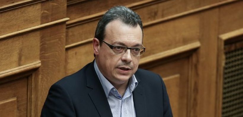 Φάμελλος: Να γίνει επαναυπολογισμός και φορολόγηση των υπερκερδών και να επιστρέψουν στην κοινωνία