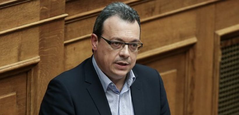 Φάμελλος: Οδοστρωτήρας για το περιβάλλον η πολιτική της κυβέρνησης