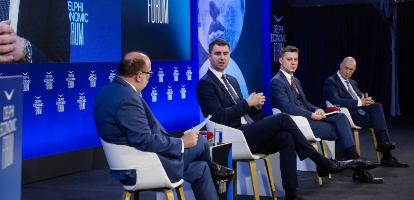 Η ΕΕ κέρδισε τον «ενεργειακό πόλεμο» με τη Ρωσία – Δικαιώθηκε η επιβολή πλαφόν στην τιμή του φυσικού αερίου