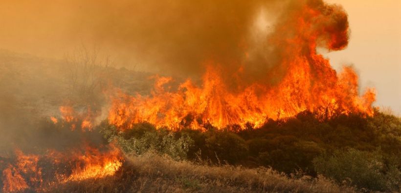 Πολύ υψηλός κίνδυνος πυρκαγιάς σήμερα σε Αττική, Πελοπόννησο, Β. Αιγαίο και Στερεά