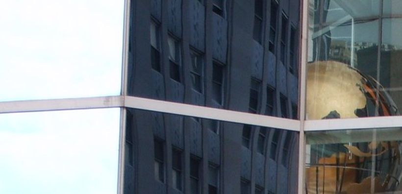 Fitch: Επιστροφή της Ελλάδας στην ανάπτυξη το 2014